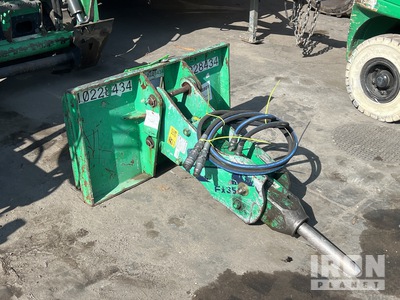 2019 FRD FX35FB 2 in Hydraulic Breaker - Fits skid steer 36" attachment bracket