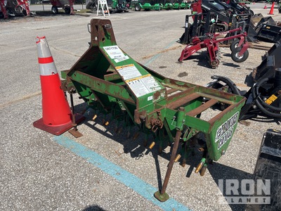 2011 Frontier CA1048 48 in Aerator
