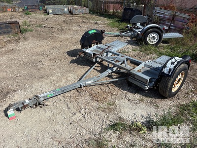 2004 Demco GT200 Car Tow Dolly