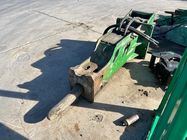 2019 Okada ORV3000 Q/C Hydraulic Breaker