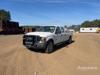 2006 Ford F-250 XL 4x4 Extended Cab Pickup