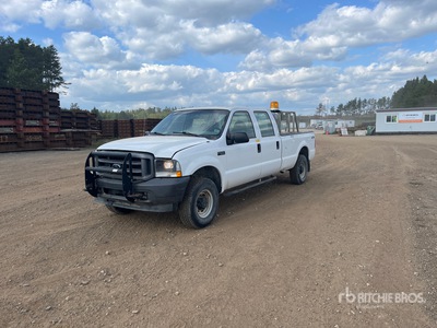 2004 Ford F-250 XL 4x4 Crew Cab Pickup