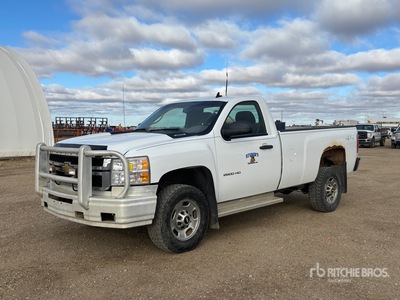 2011 Chevrolet Silverado 2500HD LS 4x4 Pickup