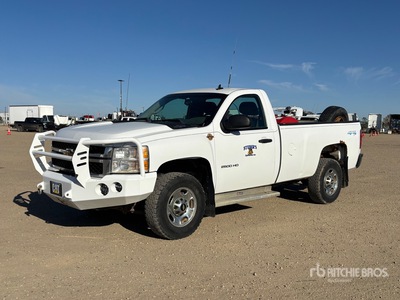 2012 Chevrolet Silverado 2500HD LS 4x4 Pickup