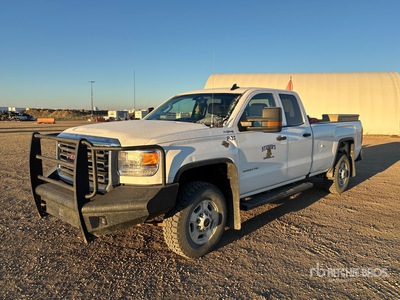 2017 GMC Sierra 2500HD 4x4 Extended Cab Pickup