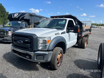 2015 Ford f-450 4x2 ダンプトラック（S/A）
