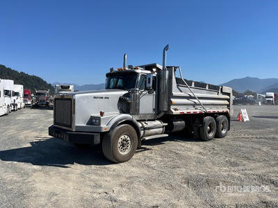 1993 Western Star 4964S 6x4 T/A Dump Truck