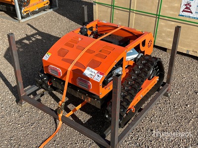 2025 STARVOX SV-750 Remote Control Crawler Lawn Mower (Unused)