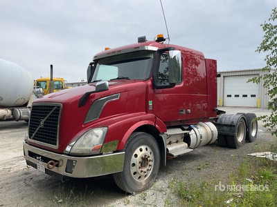 2013 Volvo VNL 6x4 Heavy Haul Sleeper Truck Tractor (Inoperable)
