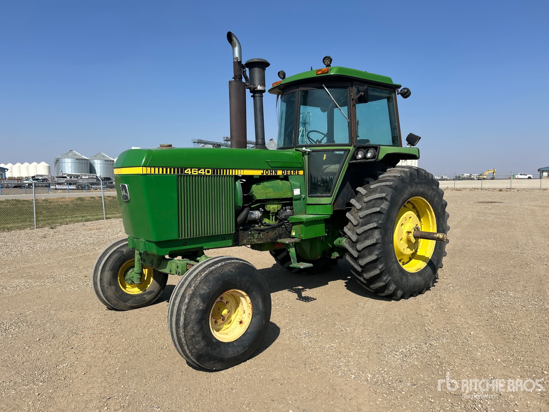 John Deere 4640 Tracteur agricole 2WD