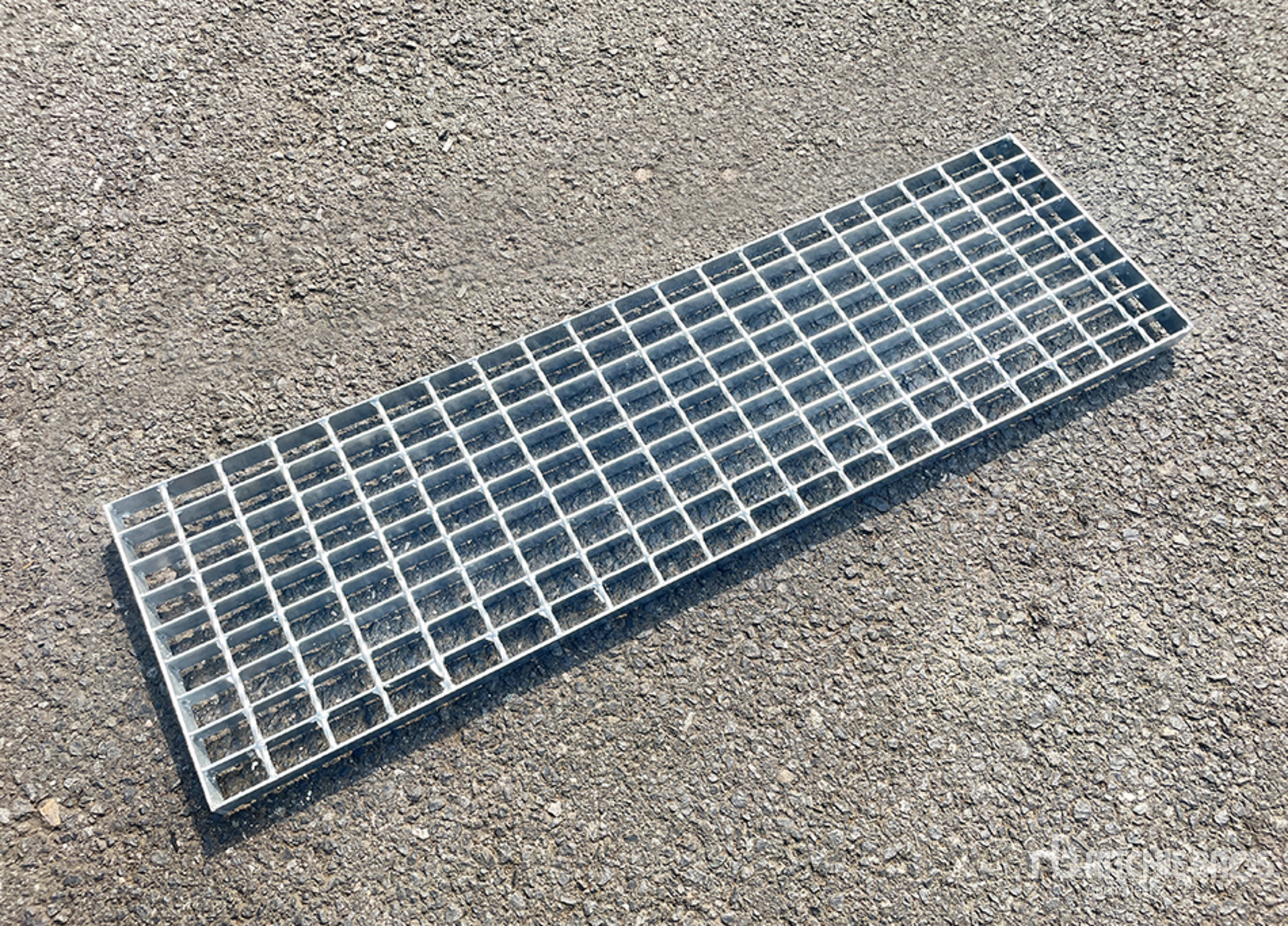 2025 KJ K4012 Hot-Dip Galvanized Steel Grating Varios metales (Unused)