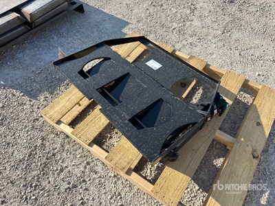 2025 Kit Containers 42 in Skid Steer Forks (Unused)
