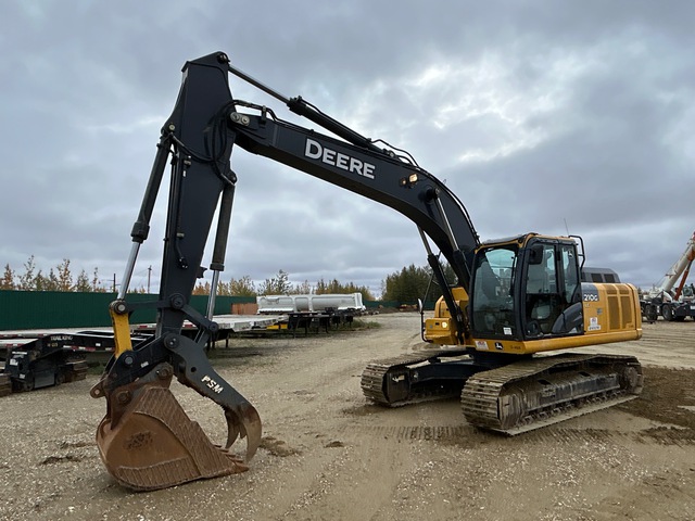 2017 John Deere 210G LC Tracked Excavator