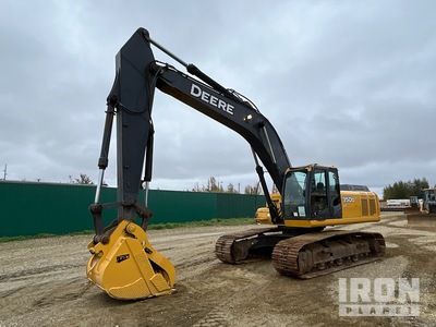 2011 John Deere 350DLC Excavatrice sur chenilles