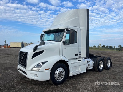 2018 Volvo VNR 6x4 T/A Day Cab Truck Tractor