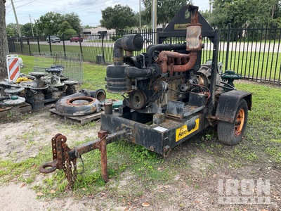 Pioneer PP63C17L Trailer-Mounted Pompe à eau (Inoperable)