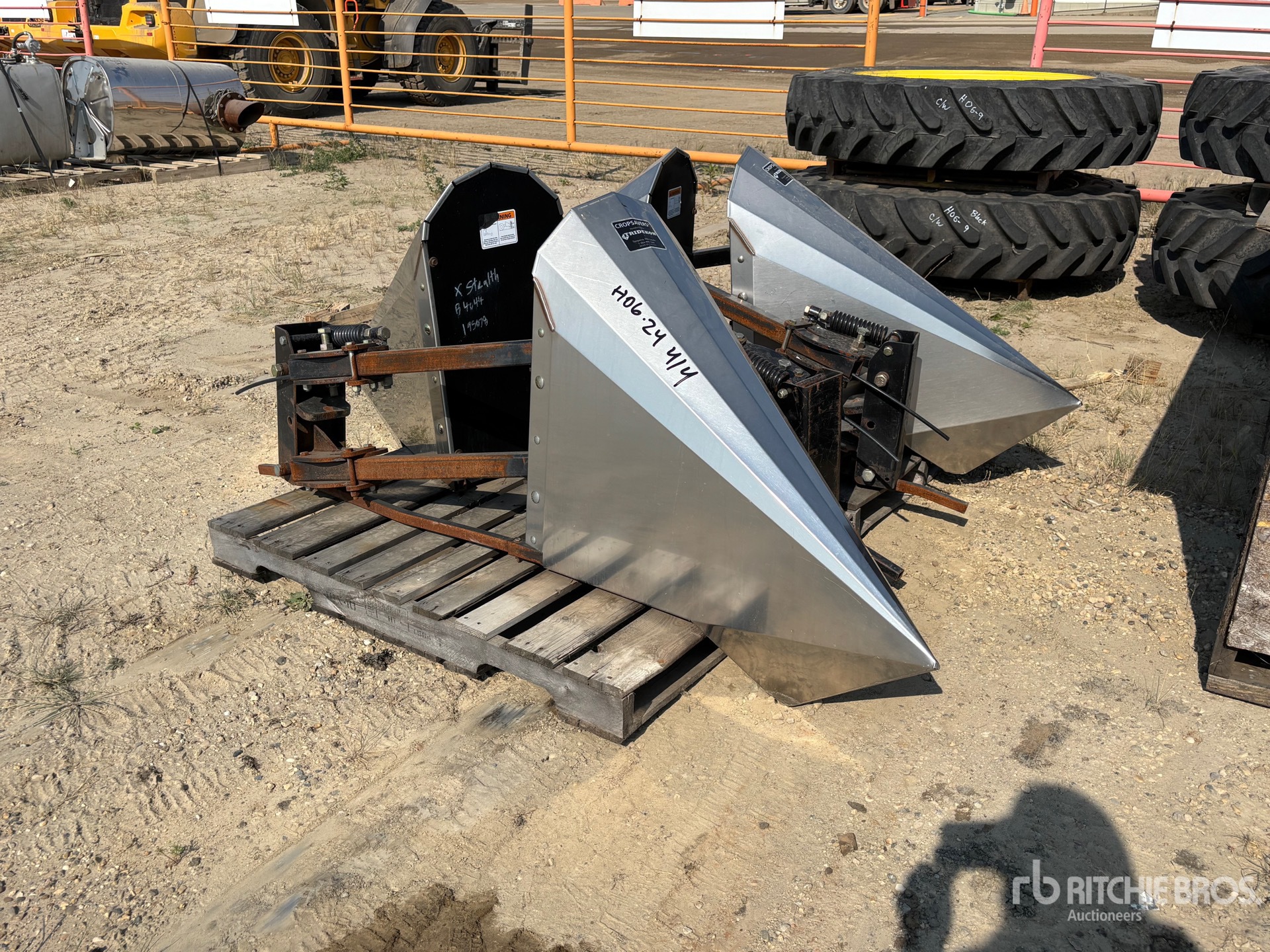 Quantity of (4) Tridekon Halmteiler