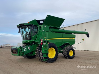 2019 John Deere S790 Combine Harvester