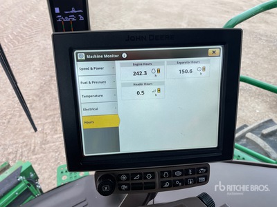2023 John Deere S780 Combine Harvester