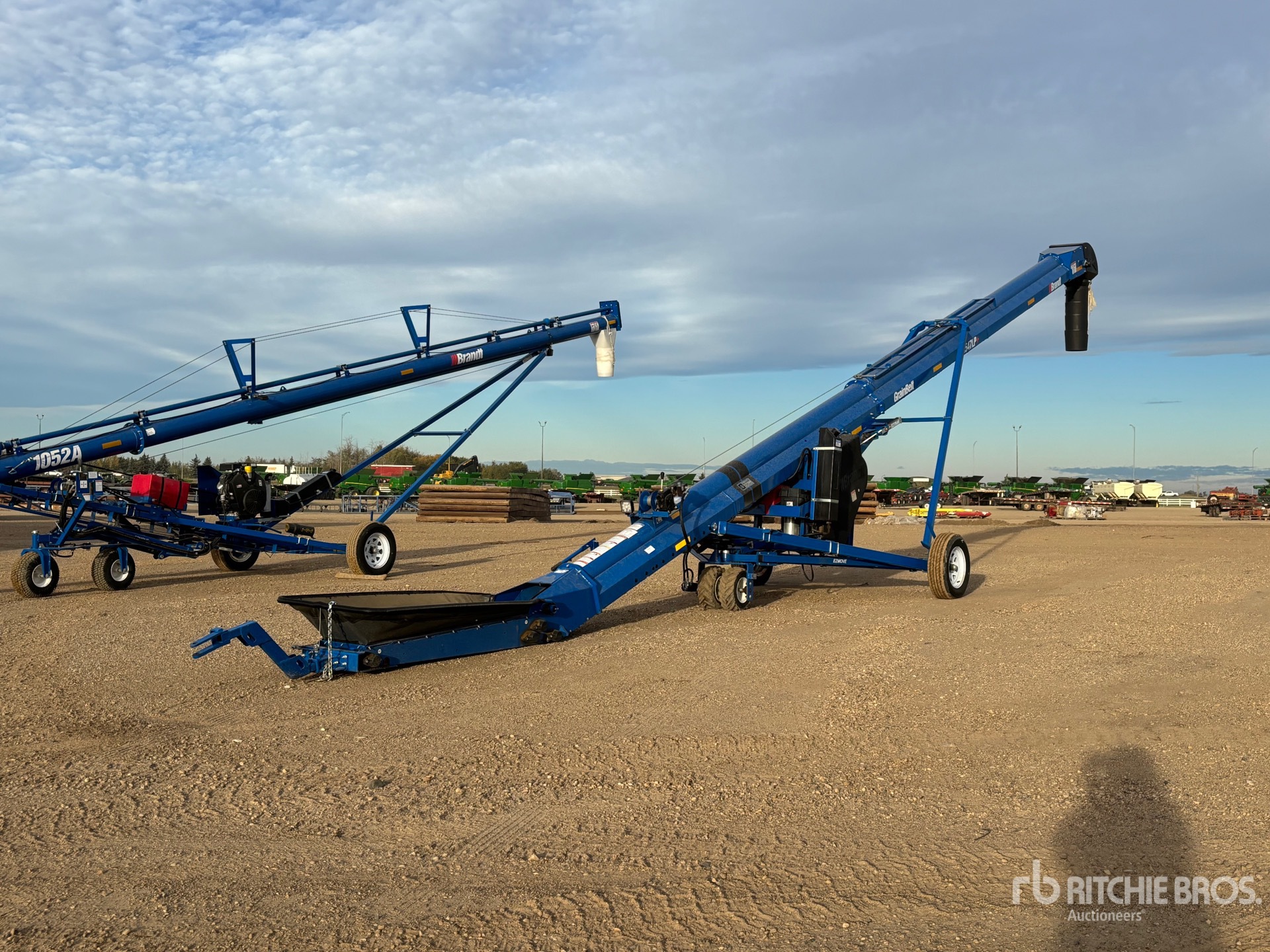 2024 Brandt 1547LP 15 in x 47 ft Getreideförderer (Unused)