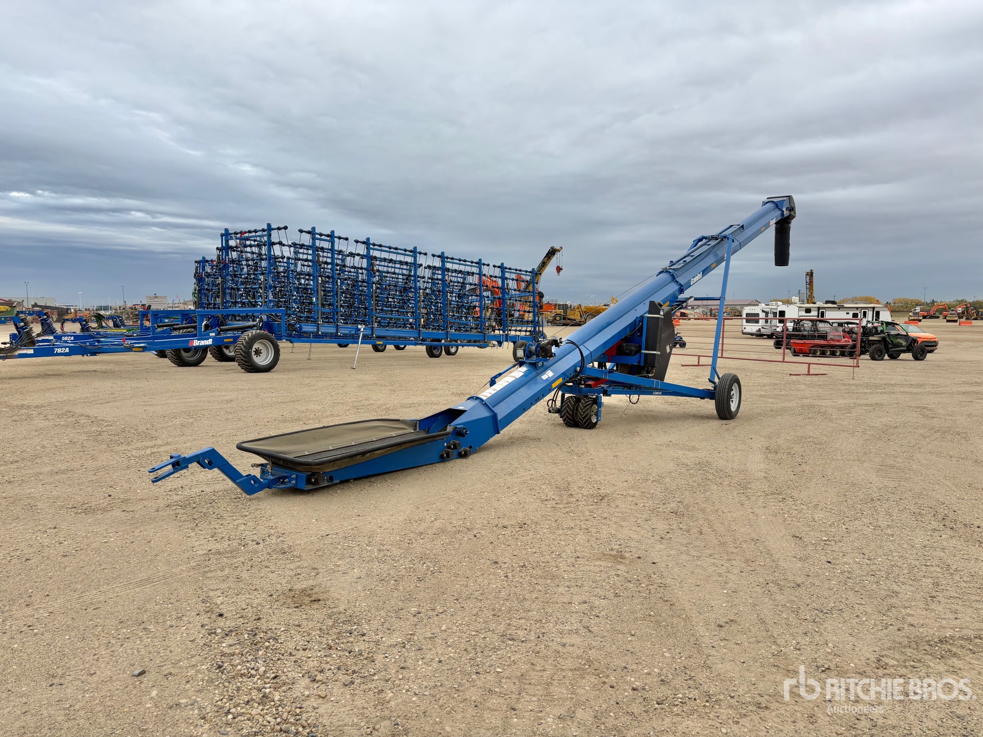 2022 Brandt 1547LP 15 in x 47 ft Getreideförderer (Unused)