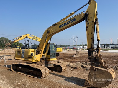 2015 Komatsu PC240LC-10 Pelle Hydraulique sur Chenilles