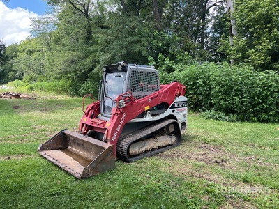 2019 Takeuchi TL12V2 Two-Speed High Flow Compact Track Loader