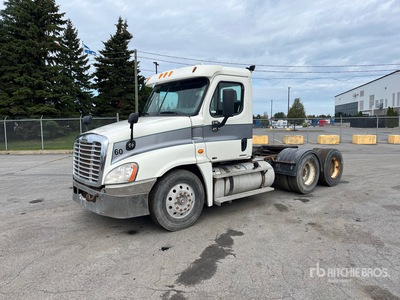 2011 Freightliner Cascadia 125 6x4 T/A Day Cab Truck Tractor
