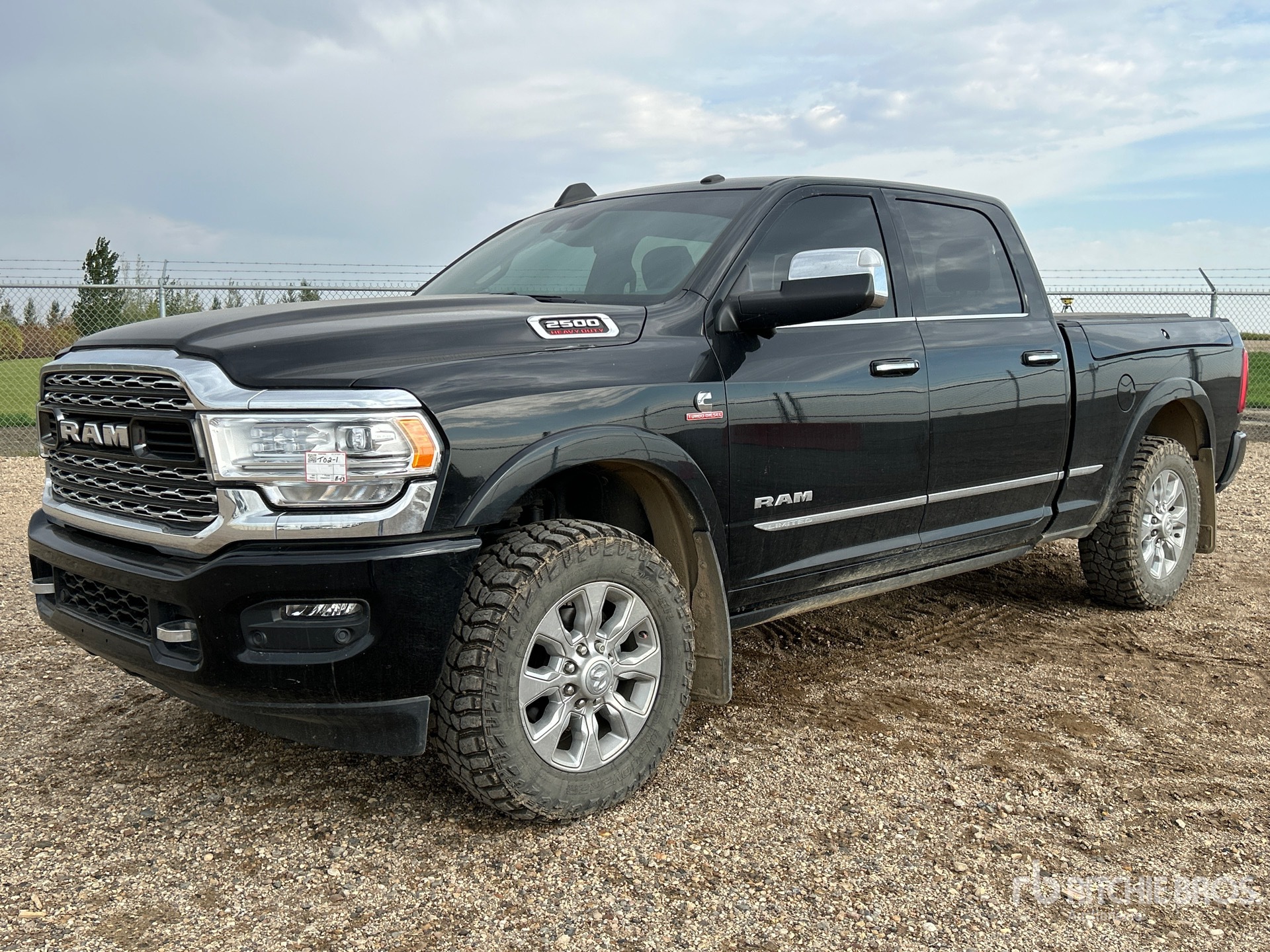 2022 Ram 2500 Limited 4x4 Crew Cab Pickup