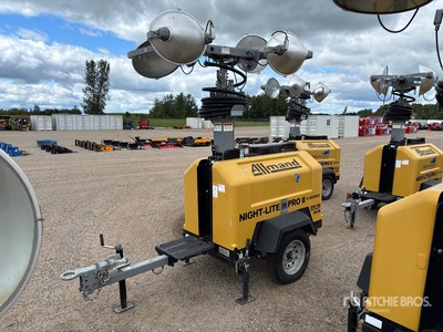 2015 Allmand Night-Lite Pro II 8 kVA Tour d'éclairage