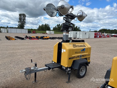 2015 Allmand Night-Lite Pro II 8 kW Tour d'éclairage