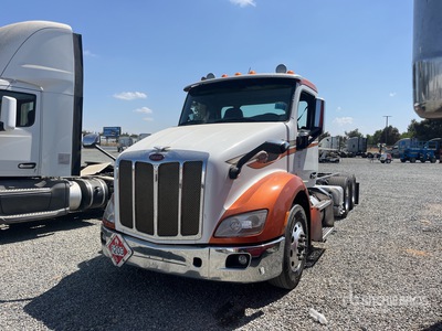 2016 Peterbilt 579 6x2 Kabina i podwozie (Inoperable)