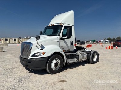 2019 International RH613 4x2 S/A Day Cab Truck Tractor
