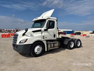2018 Freightliner Cascadia 126 6x4 トラックトラクター（T/A）