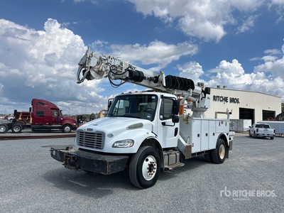 Altec DM47BTR on 2017 Freightliner M2106 4x2 掘削用デリックトラック