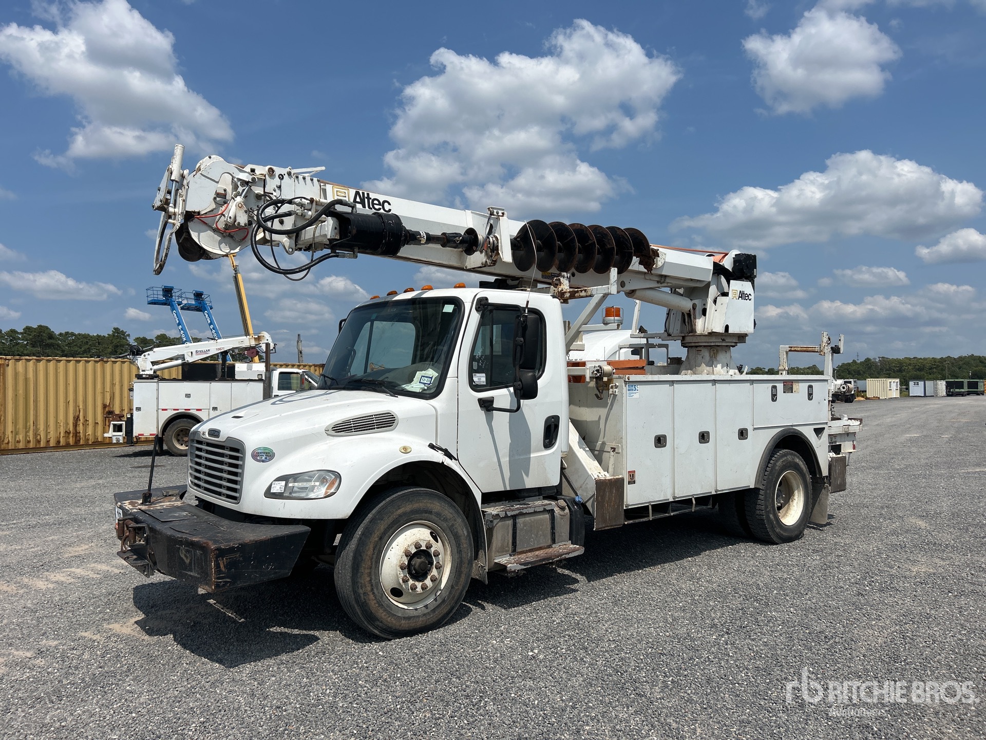 Altec DM47BTR on 2017 Freightliner M2106 4x2 Digger Derrick Truck
