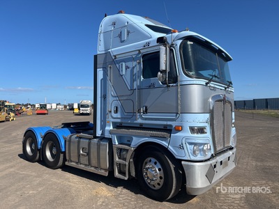 2013 Kenworth K200 Aerodyne 6x4 Cabina con cuccetta per trattore stradale