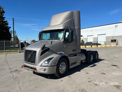 2020 Volvo VNR64300 6x4 T/A Day Cab Truck Tractor