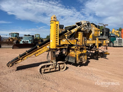 Gomaco Commander III GT6300 Curb & Gutter Machine