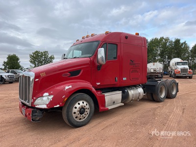 2012 Peterbilt 587 6x4 Sleeper Prime Mover