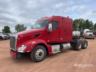 2012 Peterbilt 587 6x4 T/A Sleeper Truck Tractor