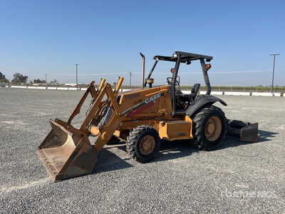 2004 Case 570MXT 4x4 Cargadora para trabajos de jardinería