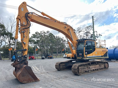 2018 Hyundai Robex 290LC-9 Tracked Excavator