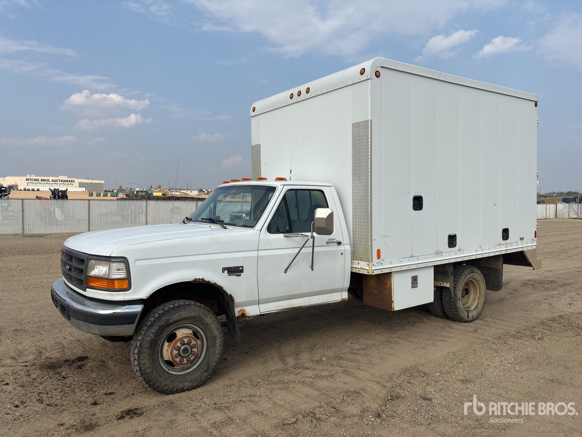 1995 Ford F-350 Camion de vapor
