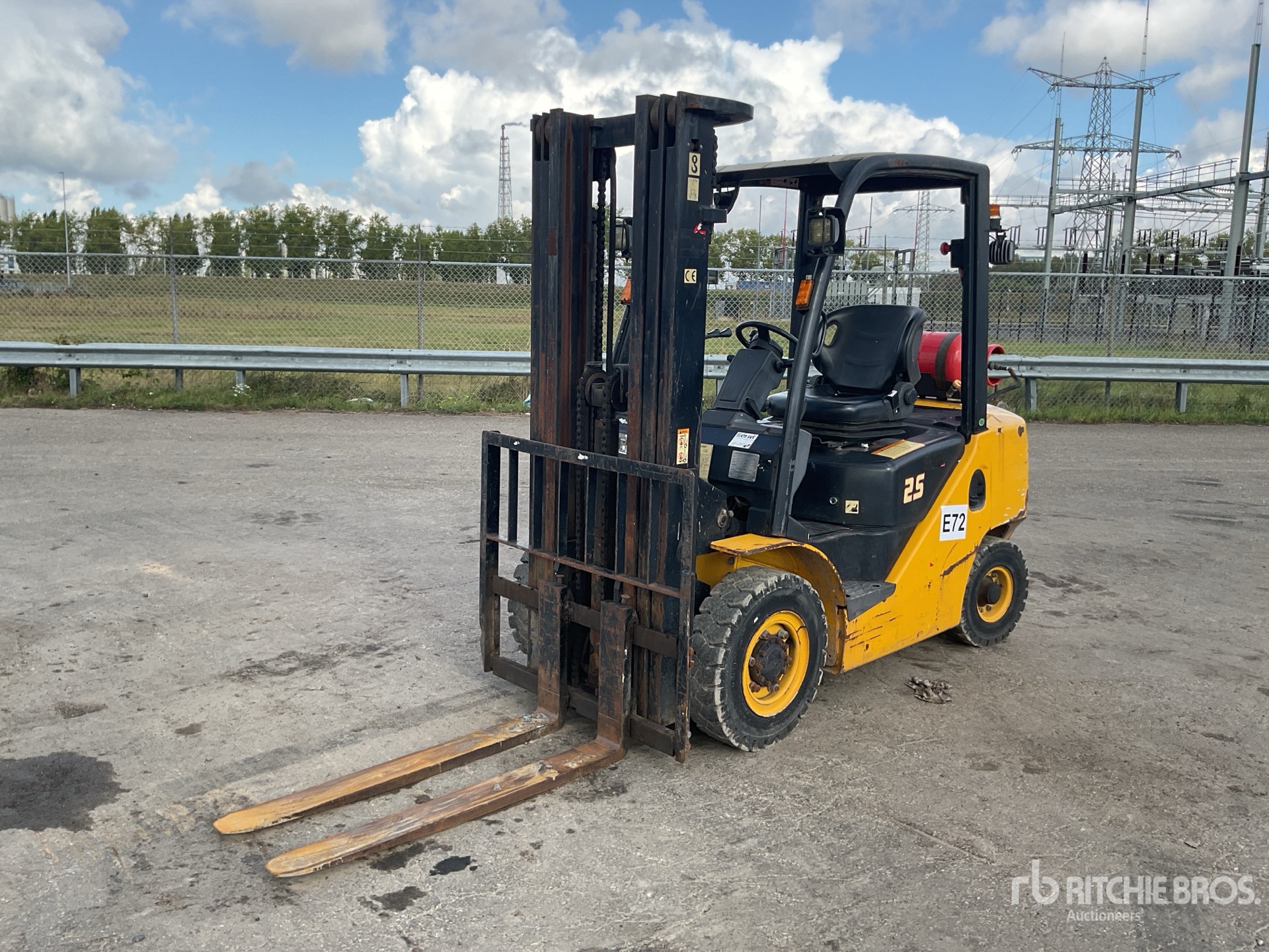 2014 CPYD25-XW22B 2500 kg Carrelli Elevatori