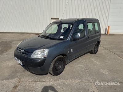 Peugeot Partner Electric Vehicule Utilitiare Cargo Van