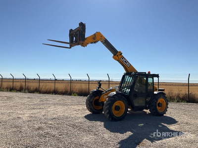 2014 JCB 527-58 AC を見 Telehandler