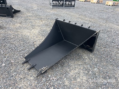 Rhino-Cross 003-057-18-001A 550 mm Skid Steer Stump Bucket (Unused)