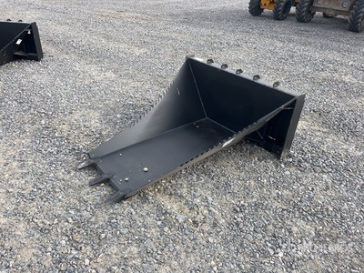 2025 Rhino-Cross 003-057-18-001A 550 mm Skid Steer Stump Bucket (Unused)