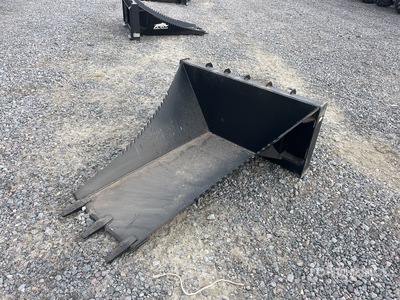Rhino-Cross 003-057-18-001A 550 mm Skid Steer Stump Bucket (Unused)